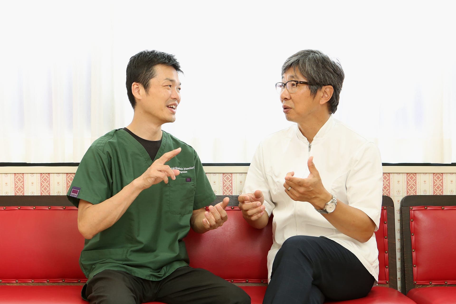 A conversation between a physician and a practitioner