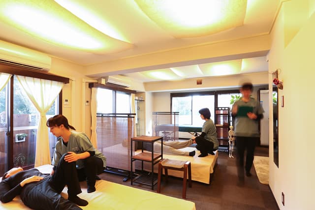 ゆらしラボ品川高輪の店内